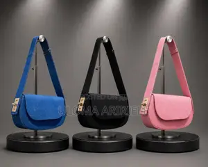 Mini Structured Purse With Detachable Hand/Strap