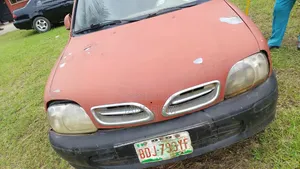 Nissan Violet 2005 Orange