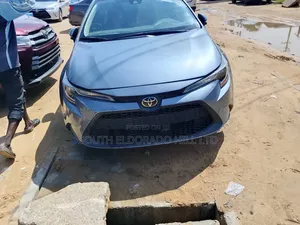 Toyota Corolla 2023 Gray