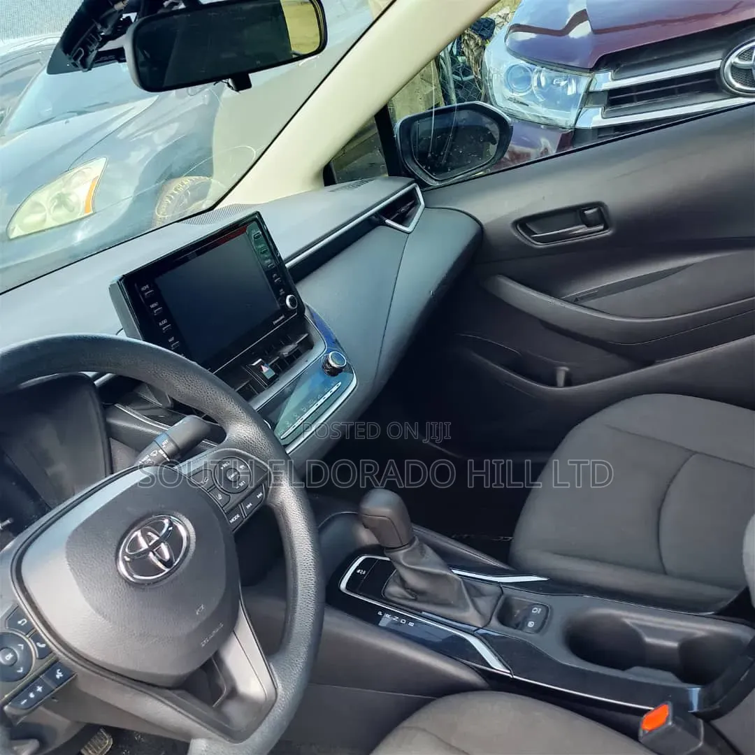 Toyota Corolla 2023 Gray