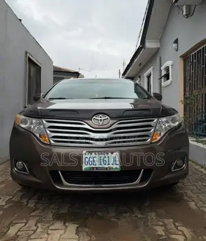 Toyota Venza 2010 Brown