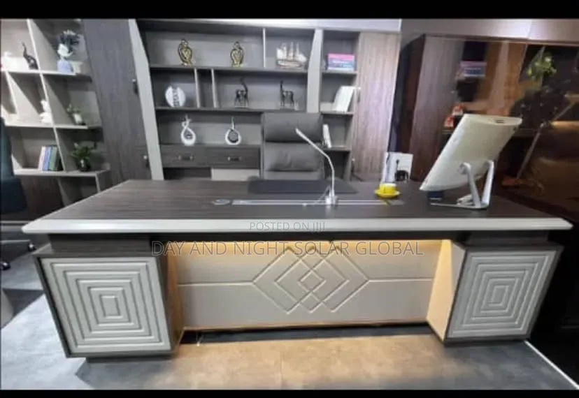 Luxurious Office Table With Chair