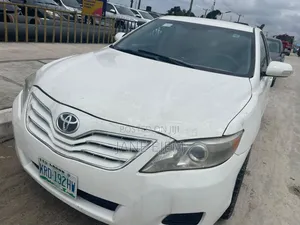 Toyota Camry 2008 White