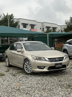 Honda Accord EX-L 4dr Sedan FWD (2.4L 4cyl 2A) 2013 Gold