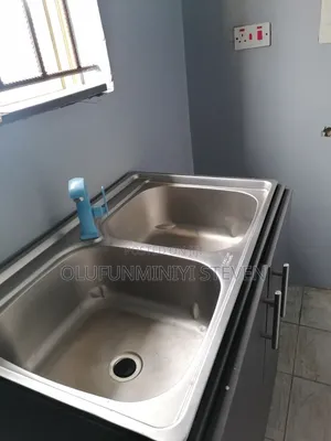 A Room Self-Contained