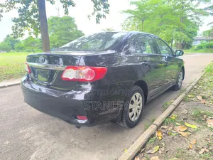 Toyota Corolla 2012 Black