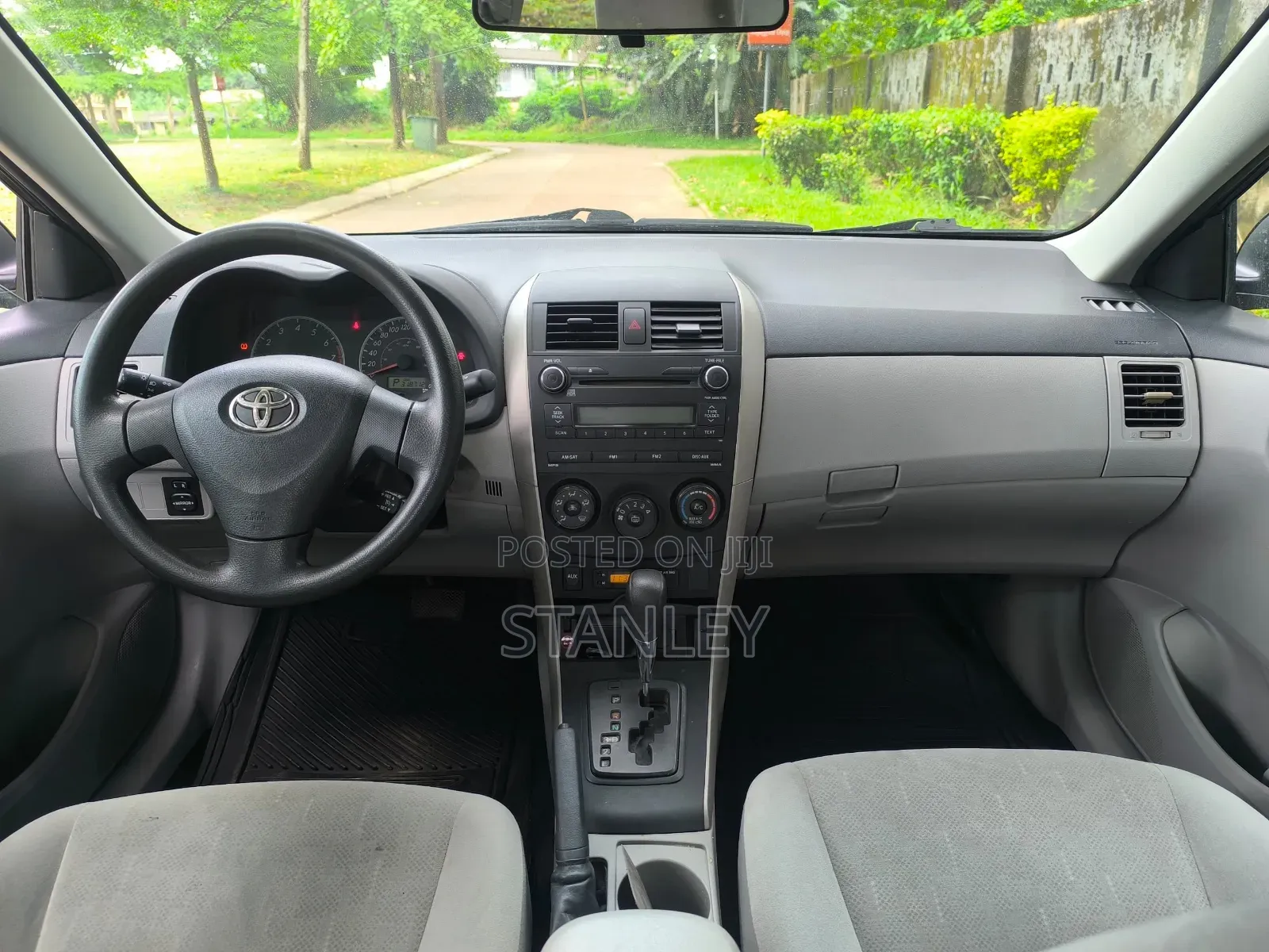 Toyota Corolla 2012 Black