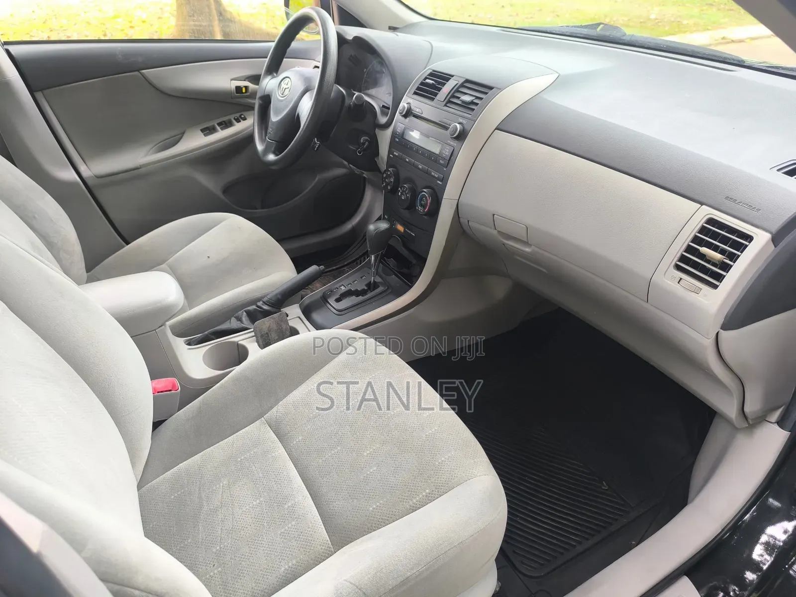 Toyota Corolla 2012 Black
