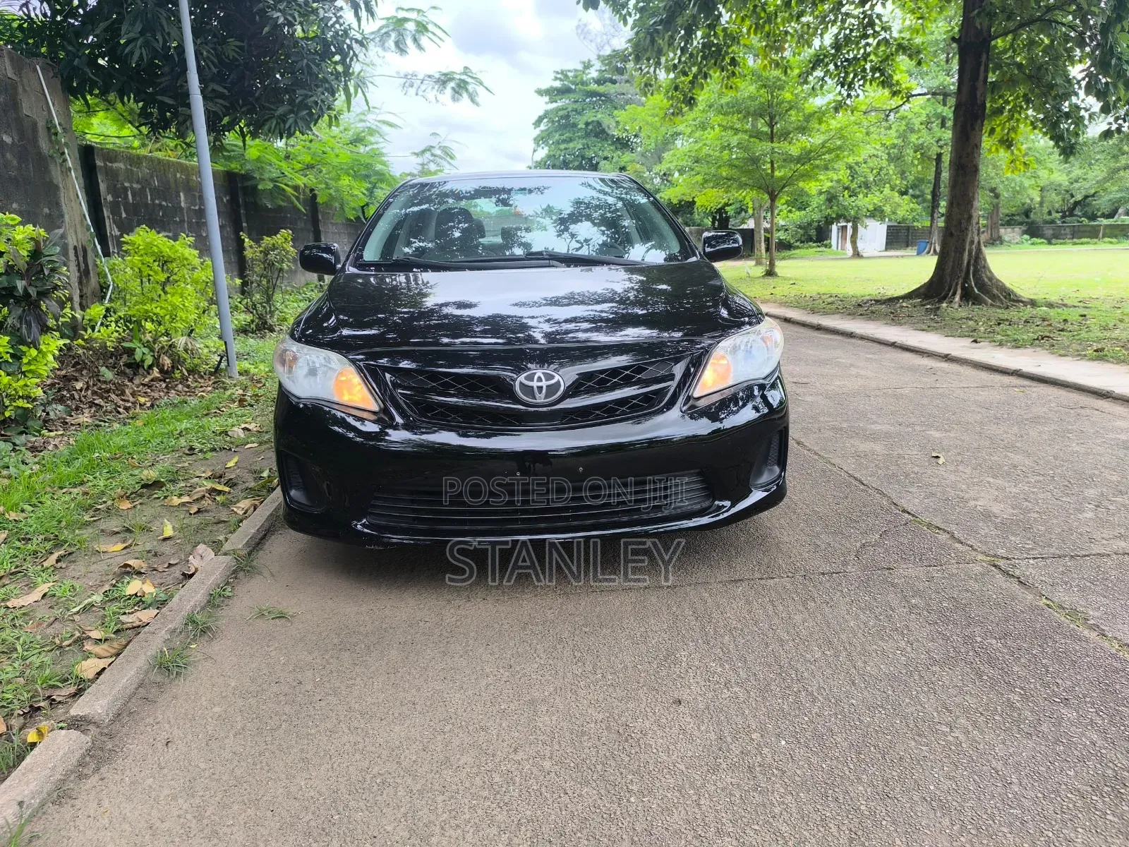 Toyota Corolla 2012 Black
