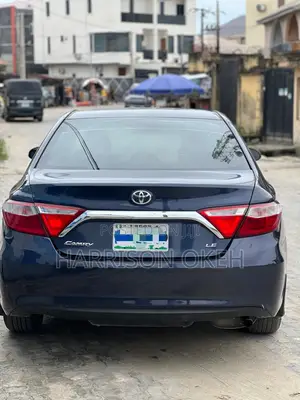 Toyota Camry LE 4dr Sedan (2.5L 4cyl 6A) 2016 Blue