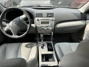 Toyota Camry LE 4dr Sedan (2.4L 4cyl 5A) 2008 Blue