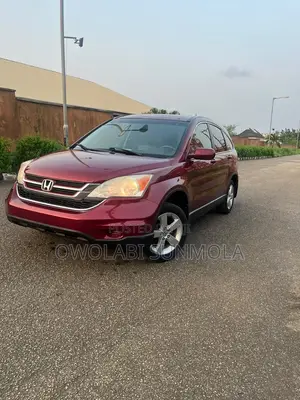 Honda CR-V 2010 Red