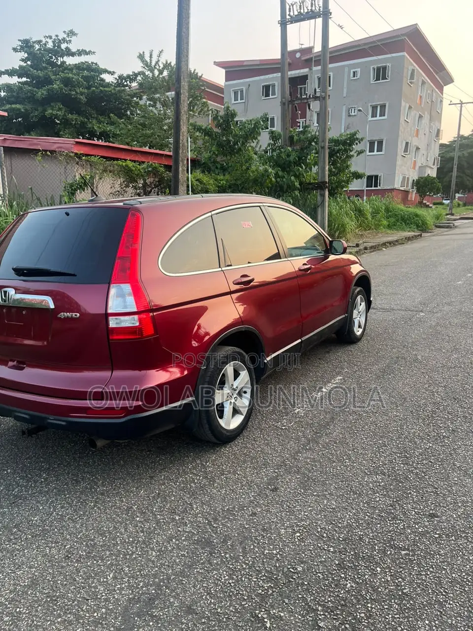Honda CR-V 2010 Red