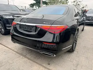 Mercedes-Benz S-Class 2022 Black