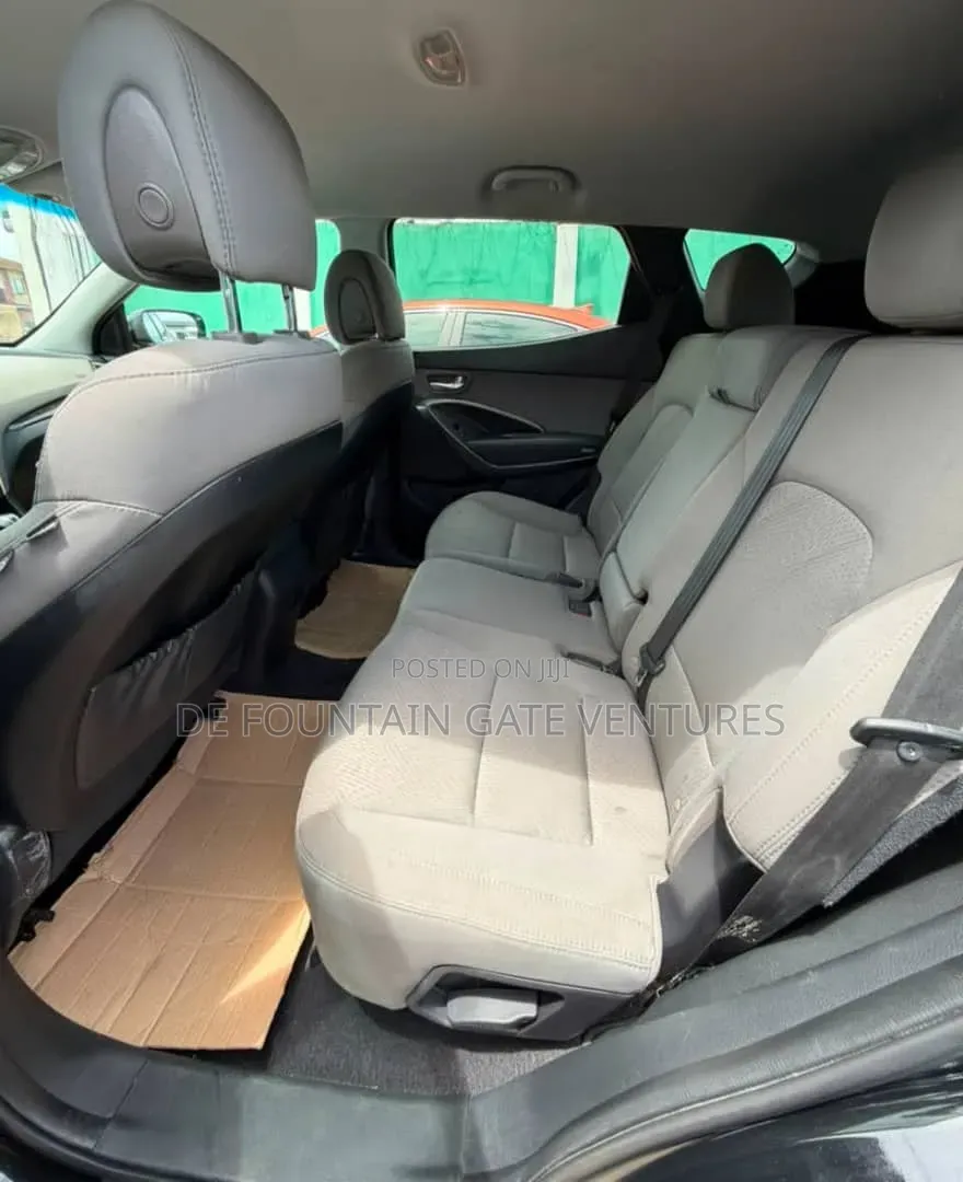 Hyundai Santa Fe 2018 Black