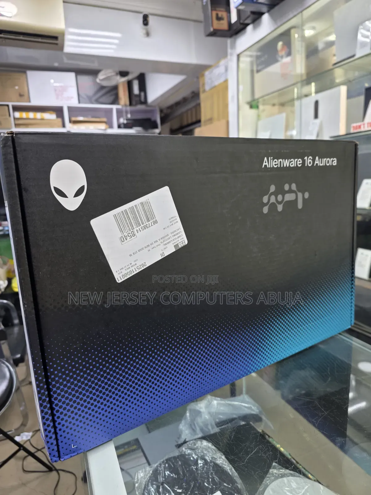 New Laptop Alienware 16x Aurora 32GB Intel Core Ultra 9 SSD 2T