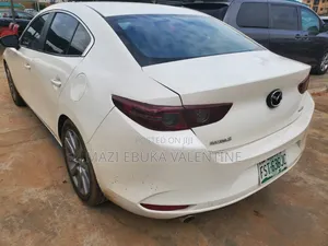 Mazda 3 2021 White