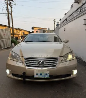 Lexus ES 350 2012 Off white