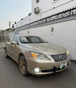 Lexus ES 350 2012 Off white