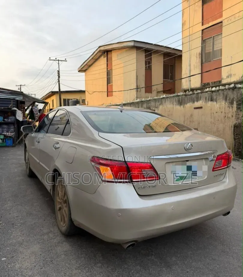Lexus ES 350 2012 Off white