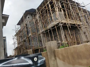 5 Bedroom Detached Duplex With Bq and Gate House