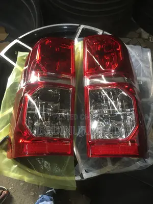 Back Light Hilux 2012