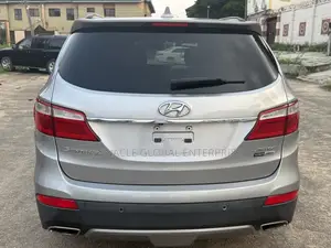 Hyundai Santa Fe 2015 Gray