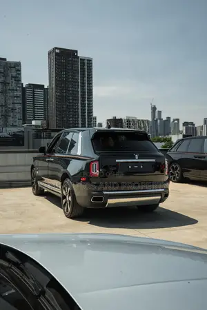 Rolls-Royce Cullinan 2023 Black