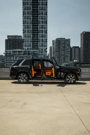 Rolls-Royce Cullinan 2023 Black