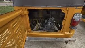 Bus 2022 Yellow