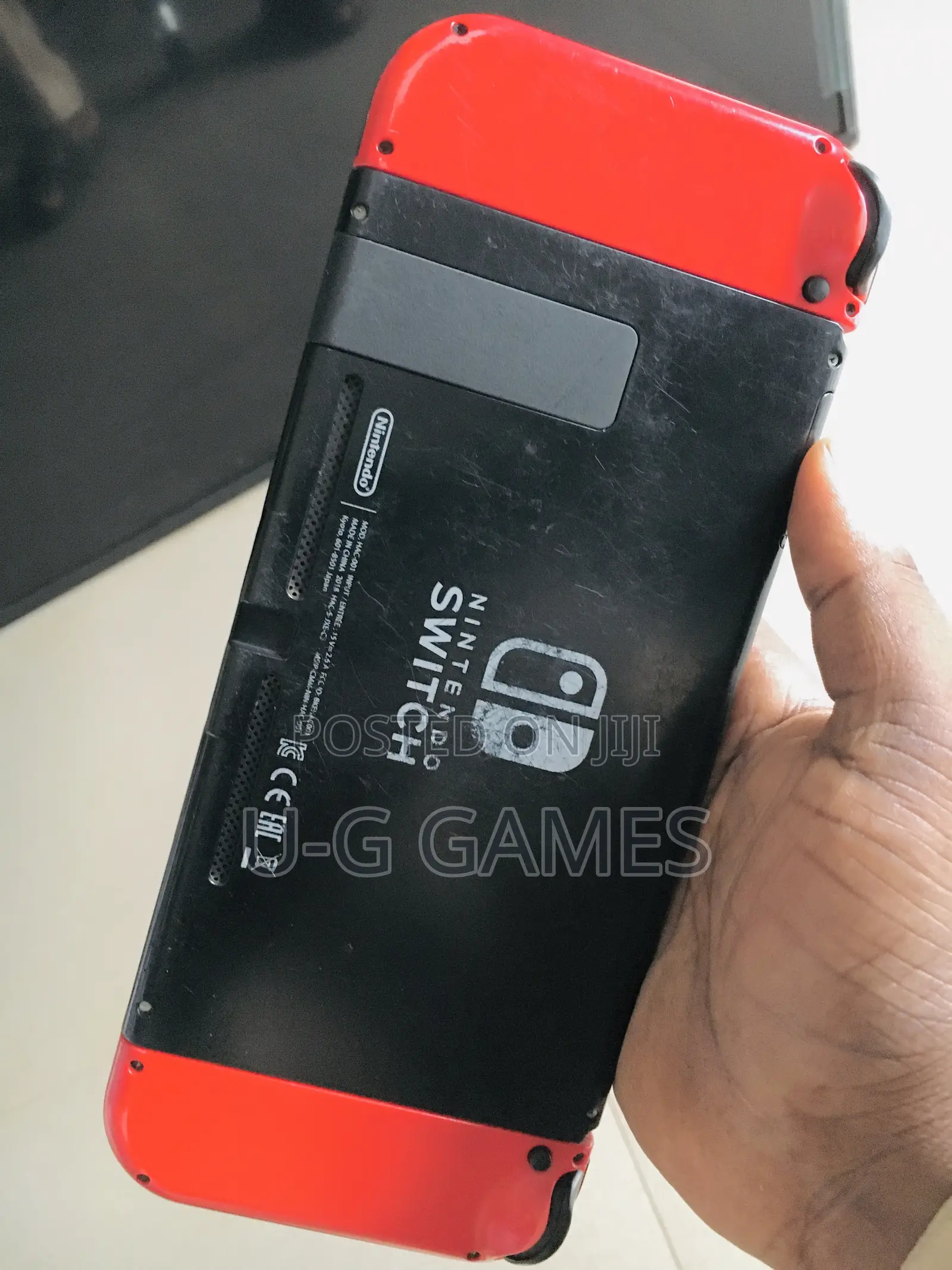 Clean Nintendo Switch V1 Regular Hackable No Modchip