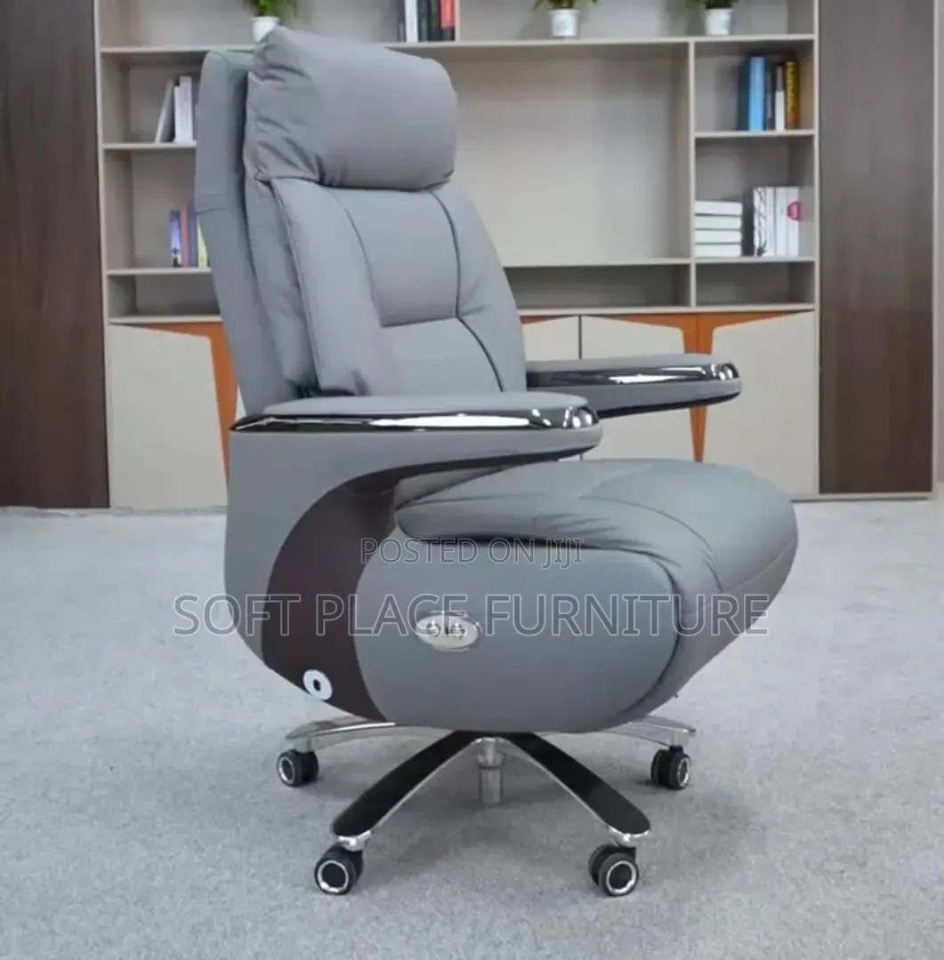 High Classic Luxury Office Chair