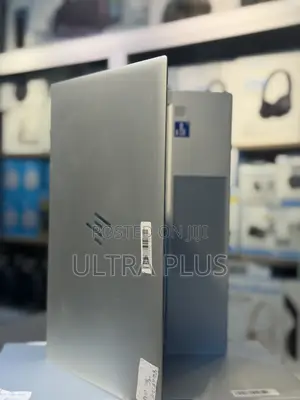 Laptop HP EliteBook 830 G8 8GB Intel Core i7 SSD 512GB