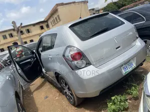 Pontiac Vibe 2007 Silver