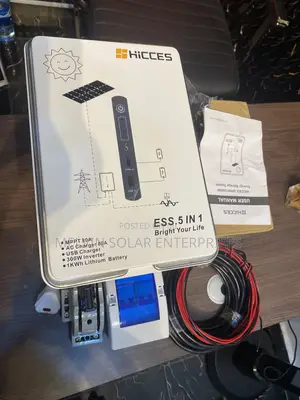 1KWH 300output Solar Generator Available in Store Now Dm Let’s Deal