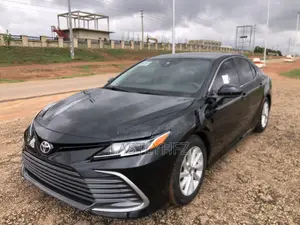Toyota Camry LE 2022 Black