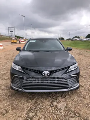 Toyota Camry LE 2022 Black