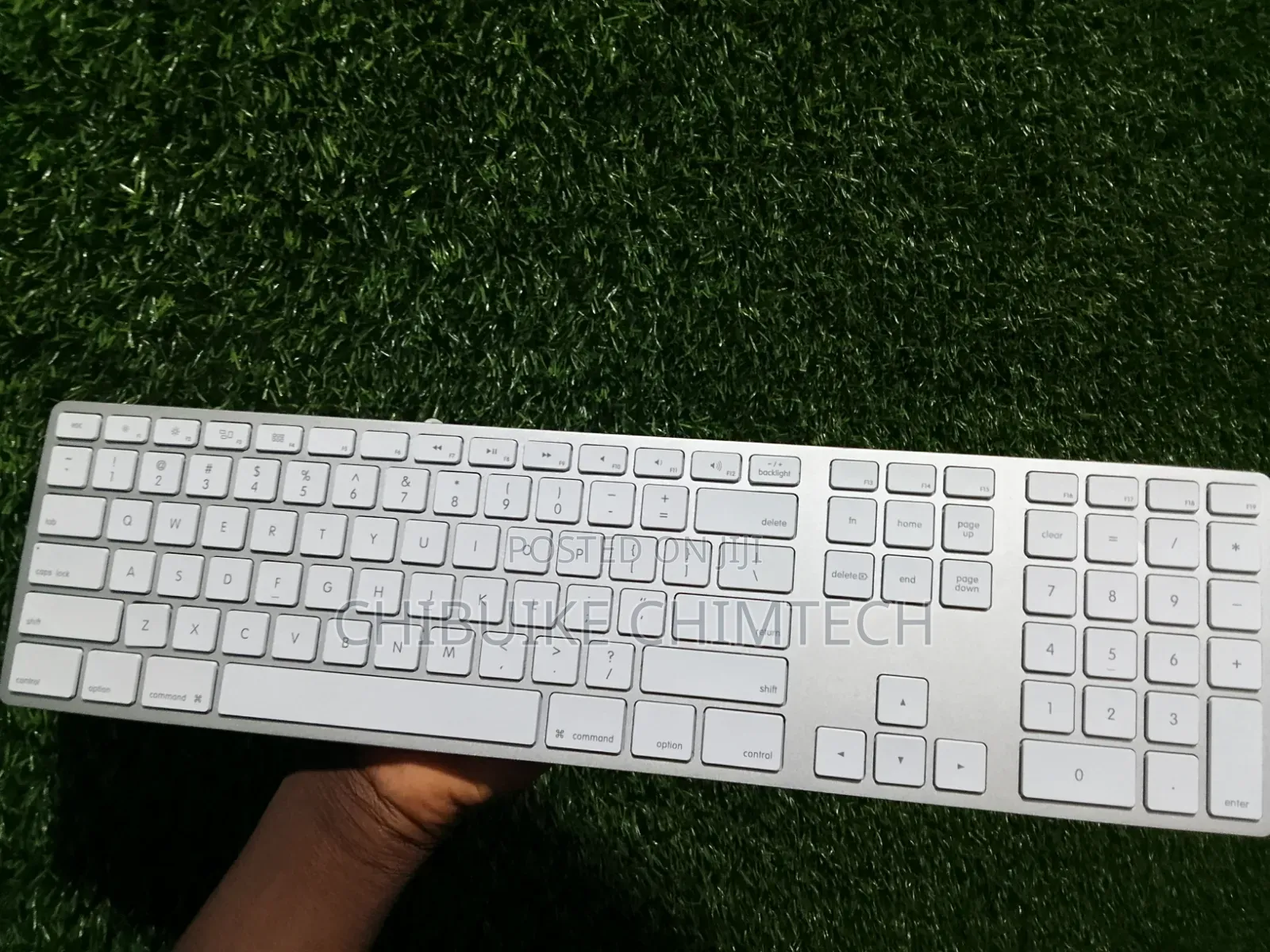 Matias Part# Fk318LS Wired Keyboard