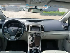 Toyota Venza XLE AWD V6 2013 Gray