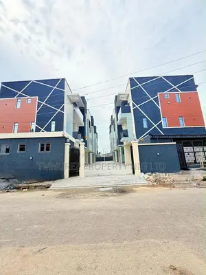 4bdrm Townhouse/Terrace in Ikeja for sale