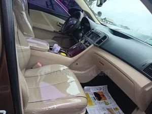 Toyota Venza 2012 Brown