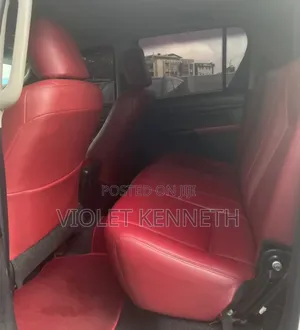 Toyota Hilux 2018 Silver