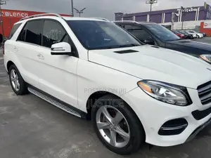 Mercedes-Benz GLE-Class 2017 White