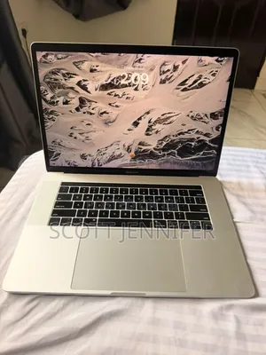 Laptop Apple MacBook Pro 2019 32GB Intel Core i9 SSD 512GB