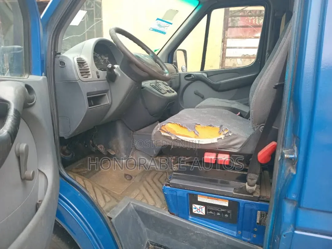 Dodge Sprinter 2007 Blue
