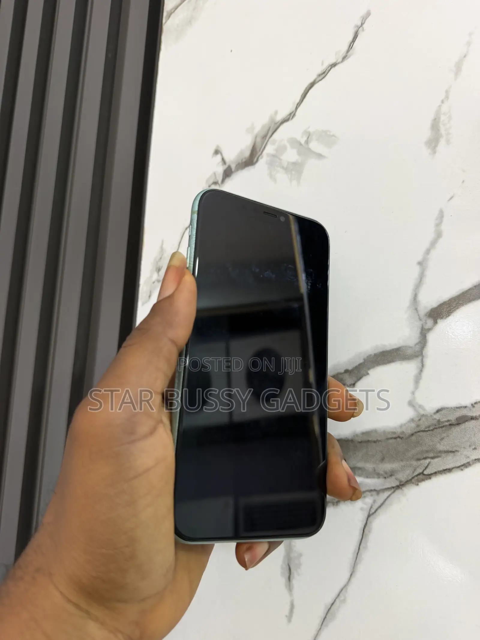 Apple iPhone 11 64 GB Green