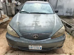 Toyota Camry 2004 Blue
