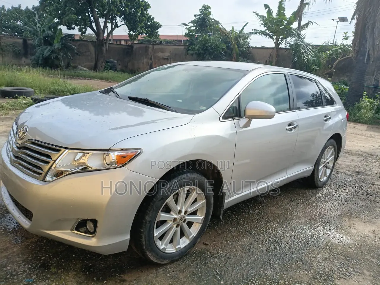 Toyota Venza 2010 Silver