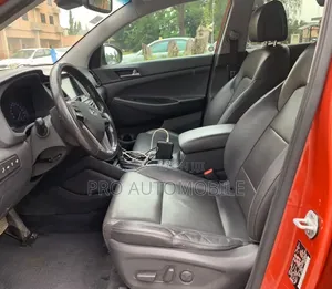 Hyundai Tucson Limited AWD 2017 Orange