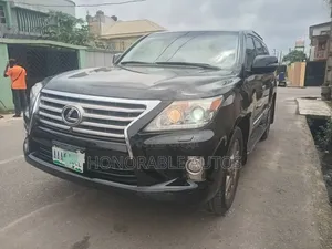 Lexus LX 570 AWD 2013 Black